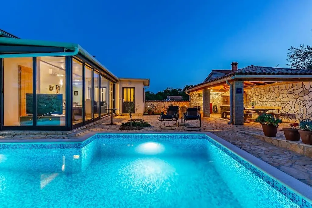 Villa Vrcevan Modernes Haus Mit Pool Medulin Croatia