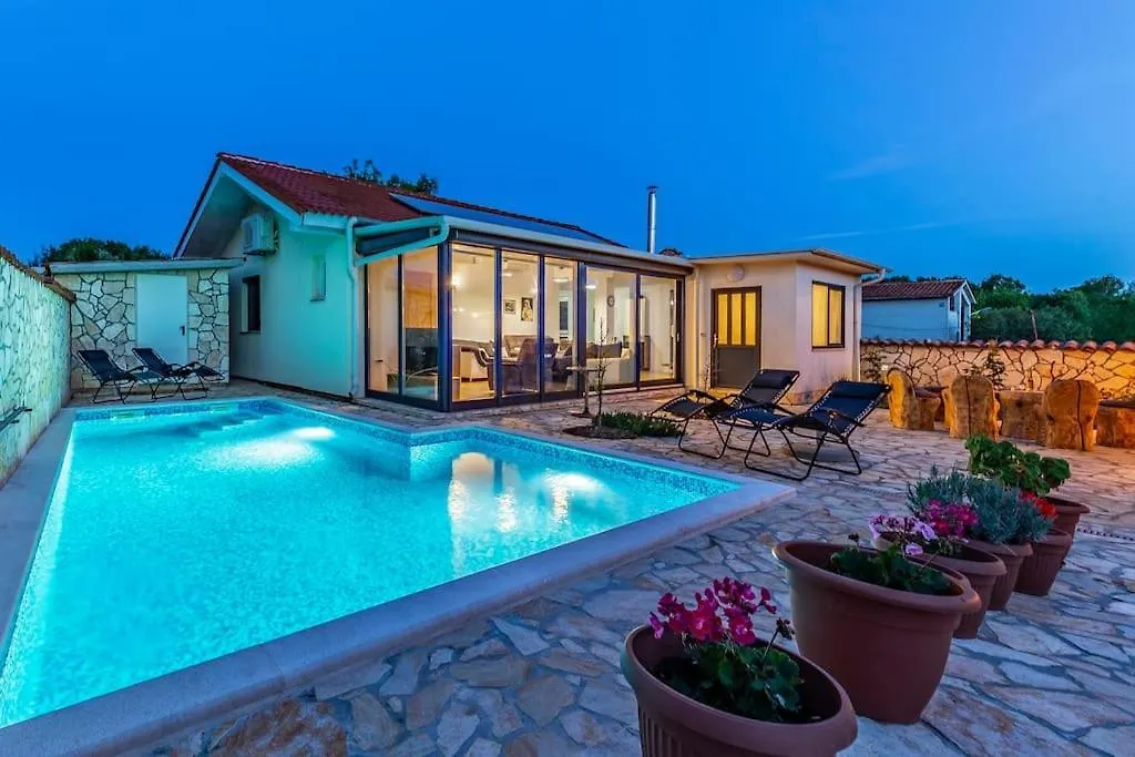 Villa Vrcevan Modernes Haus Mit Pool Medulin 0*,  Croatia